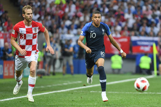 他要求队员 他要求队员