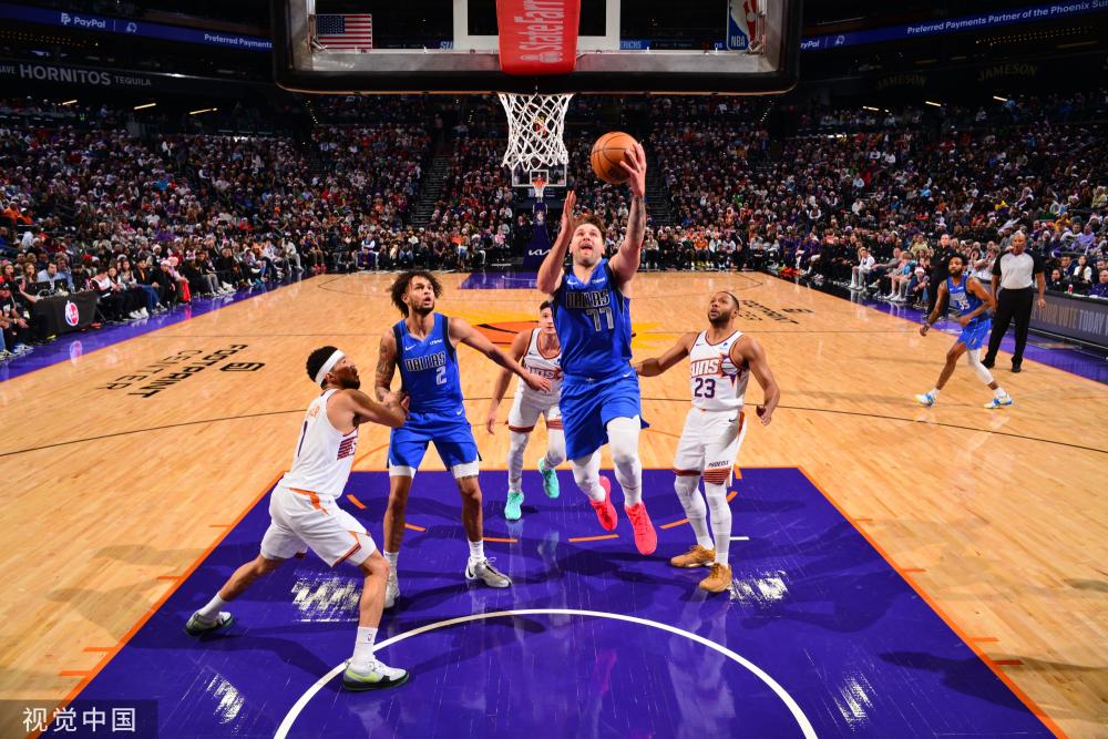 球员们之间 球员们之间