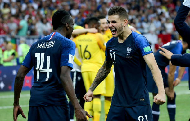 的艰难赛程 的艰难赛程