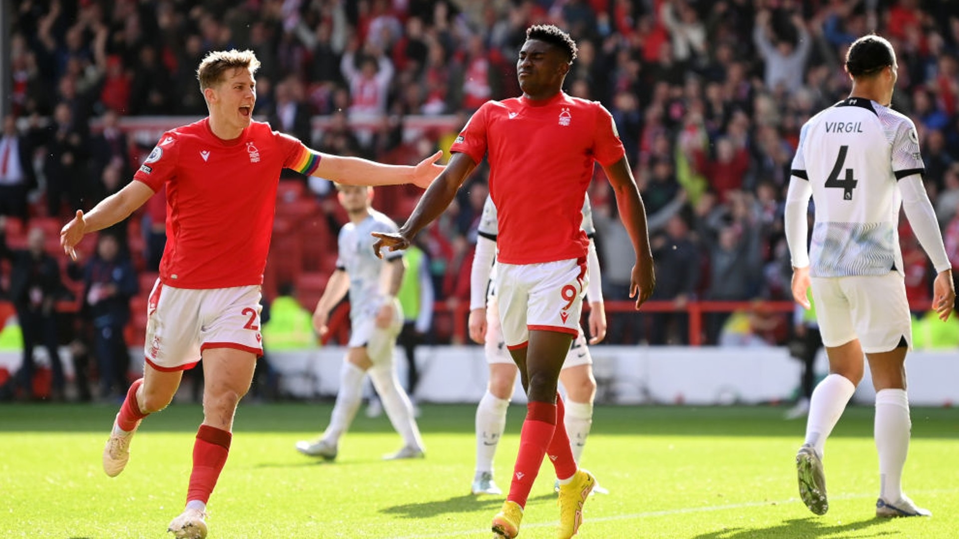 高节奏的攻 高节奏的攻